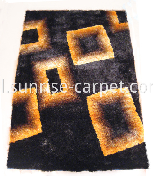 Silk Shaggy with Desigsn Rug